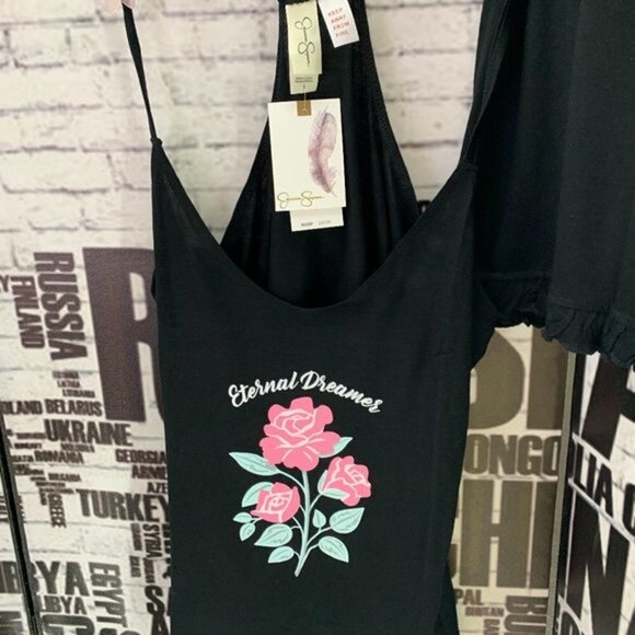 Jessica Simpson L Floral Graphic Cami & Shorts Set - Picture 3 of 7